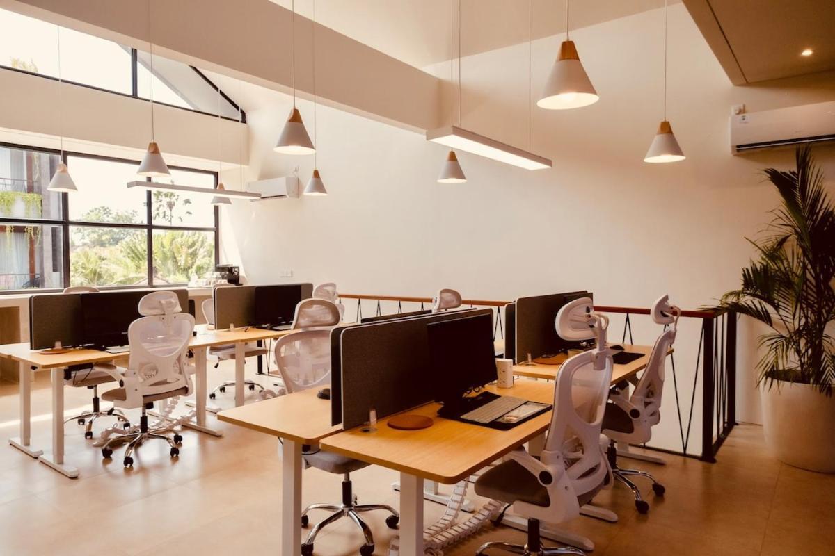 קנגו Thehub Pererenan Coworking, Pool And Rooftop מראה חיצוני תמונה