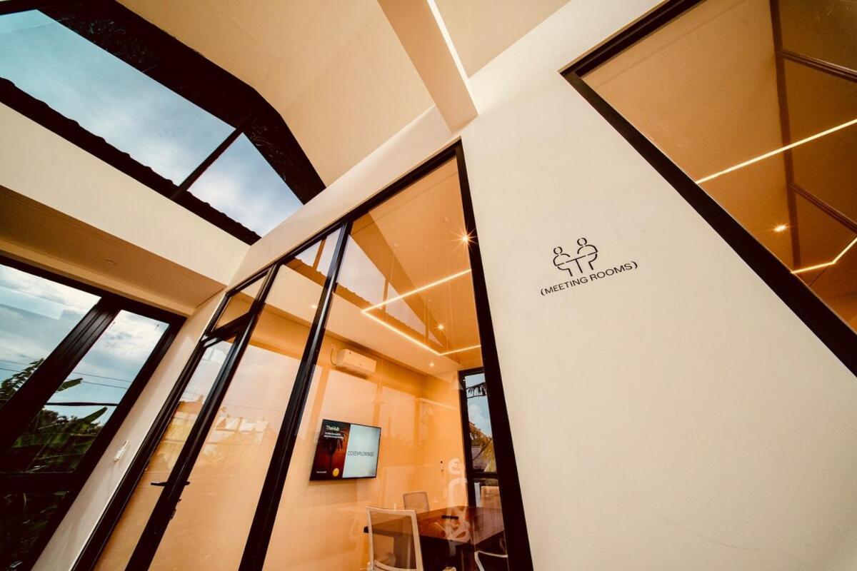 קנגו Thehub Pererenan Coworking, Pool And Rooftop מראה חיצוני תמונה